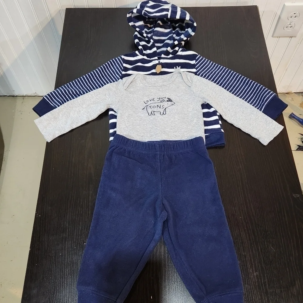 Carter's Hooded Little Rhino 3 Piece Set- Size 9 Months